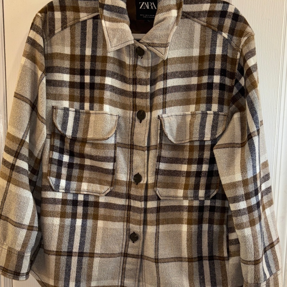 ZARA TAN BROWN CREME COLORED PLAID SHACKET OVERSIZED MEDIUM EXTRA BUTTON